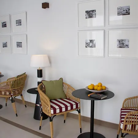 Aparthotel Puerta De La Ribera *