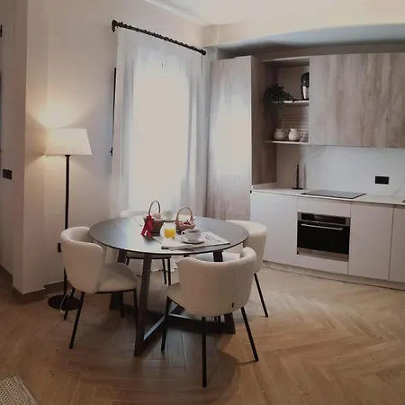 Aparthotel Puerta De La Ribera *
