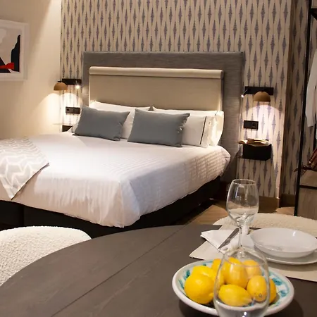 Aparthotel Puerta De La Ribera *